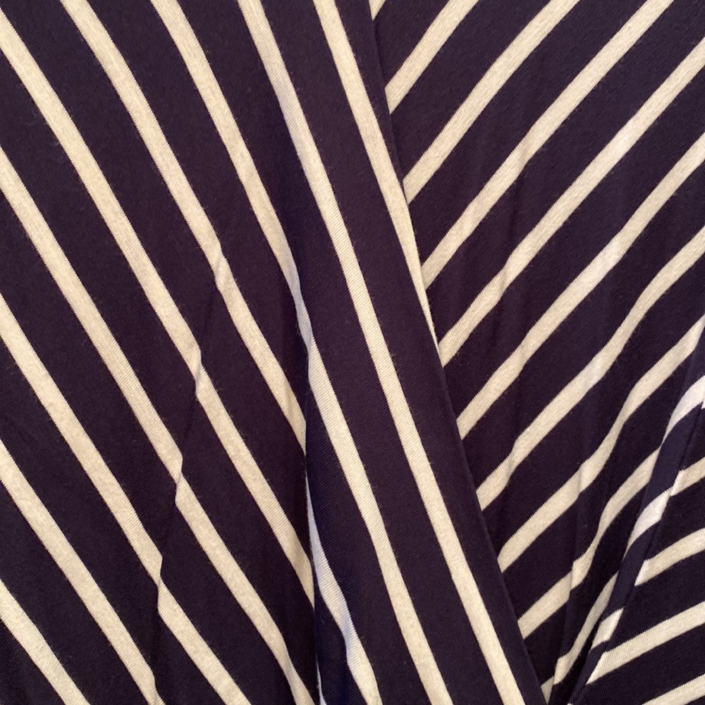 Antonio Melani sleeveless blouse top - Picture 2 of 5